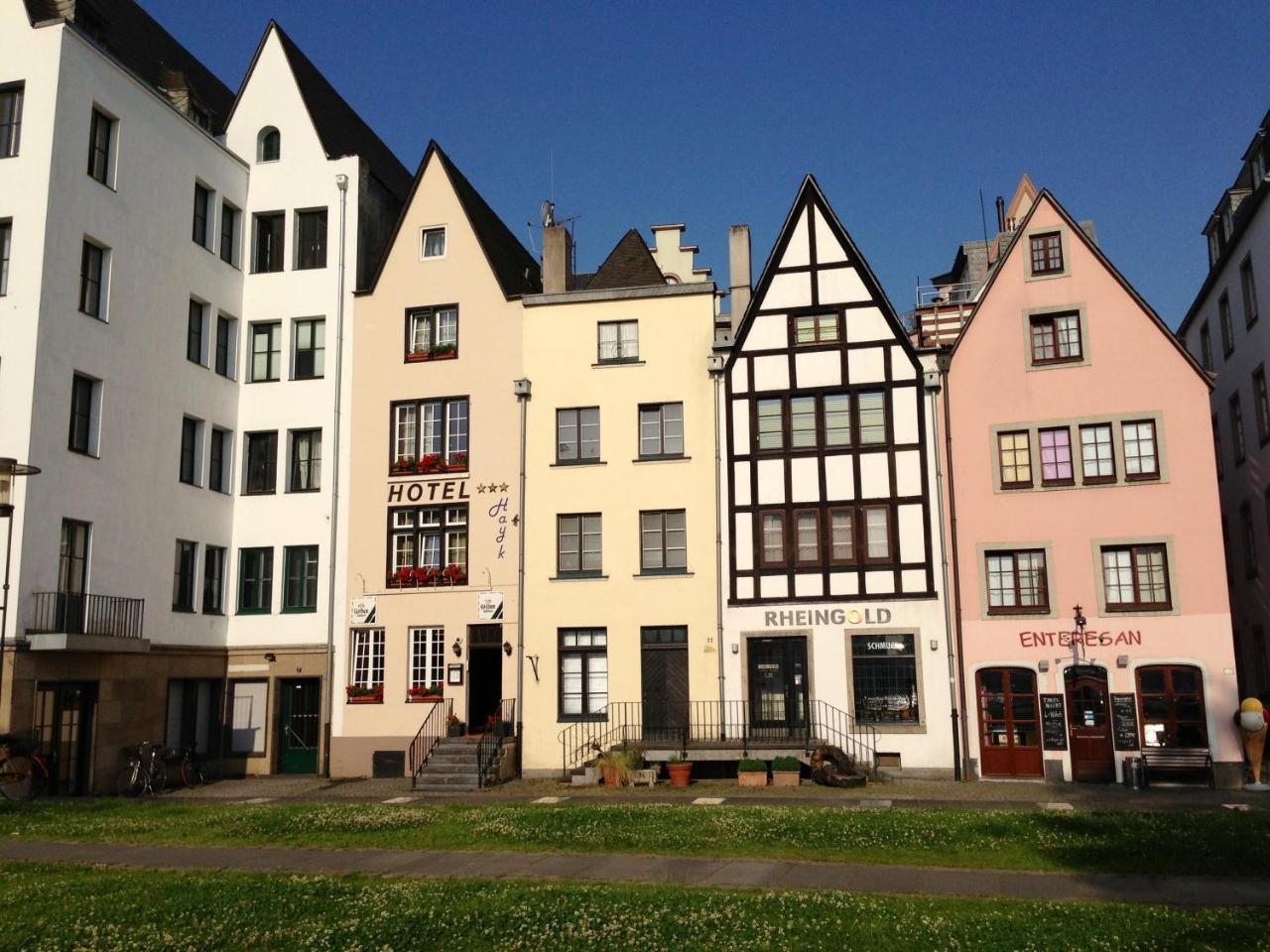 Altstadthotel Hayk Am Rhein Kolín nad Rýnem Exteriér fotografie
